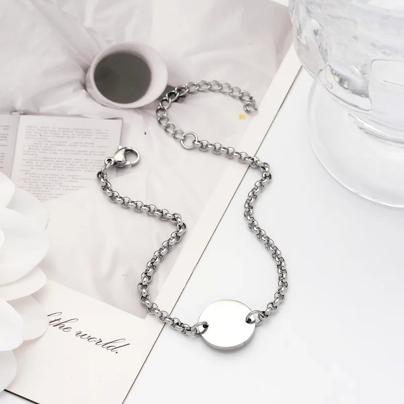 Individuelles Armband mit Initialen, Namen & Datum – Persönlich wie deine Geschichte